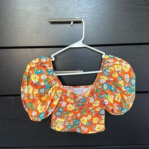 Women’s Cropped Floral Top